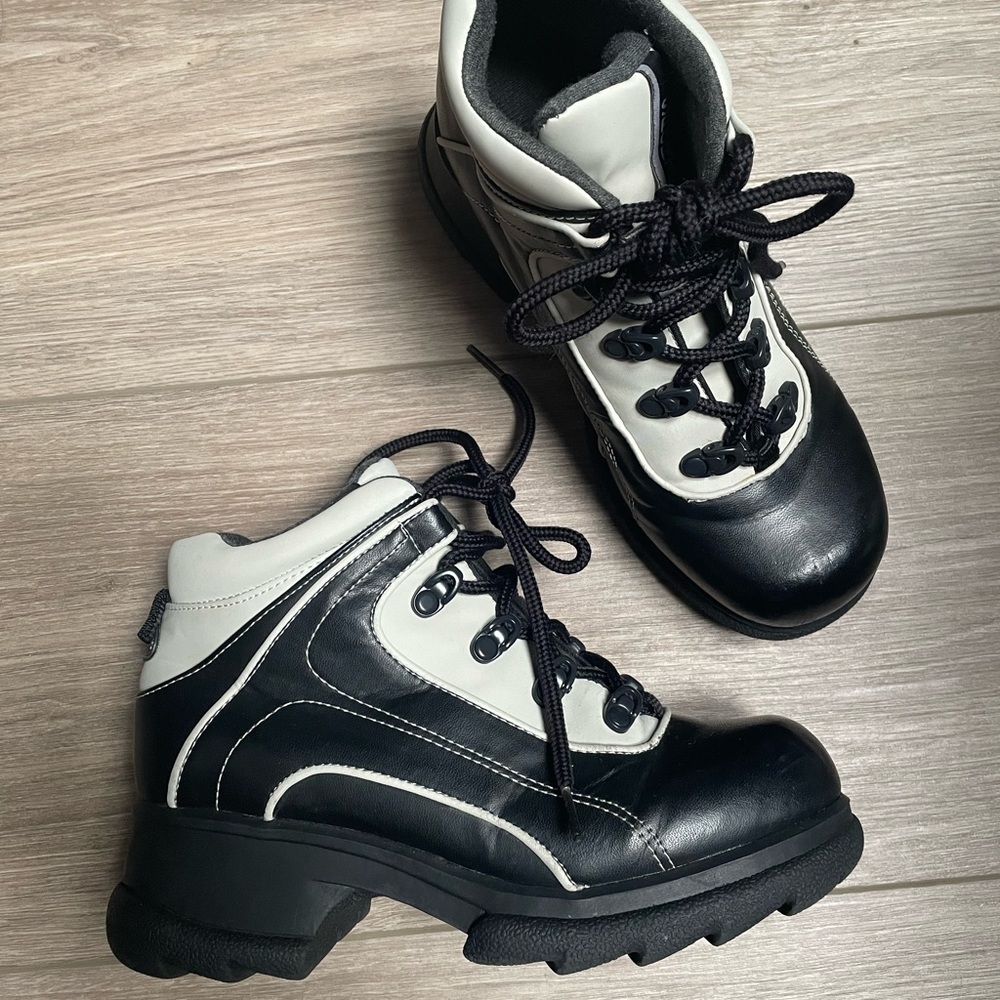 Vintage 90’s Black and White Hiking Boots